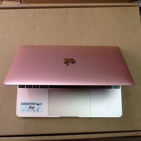 uk-used-apple-macbook-air-2016-core-m3-8gb-256gb-ssd